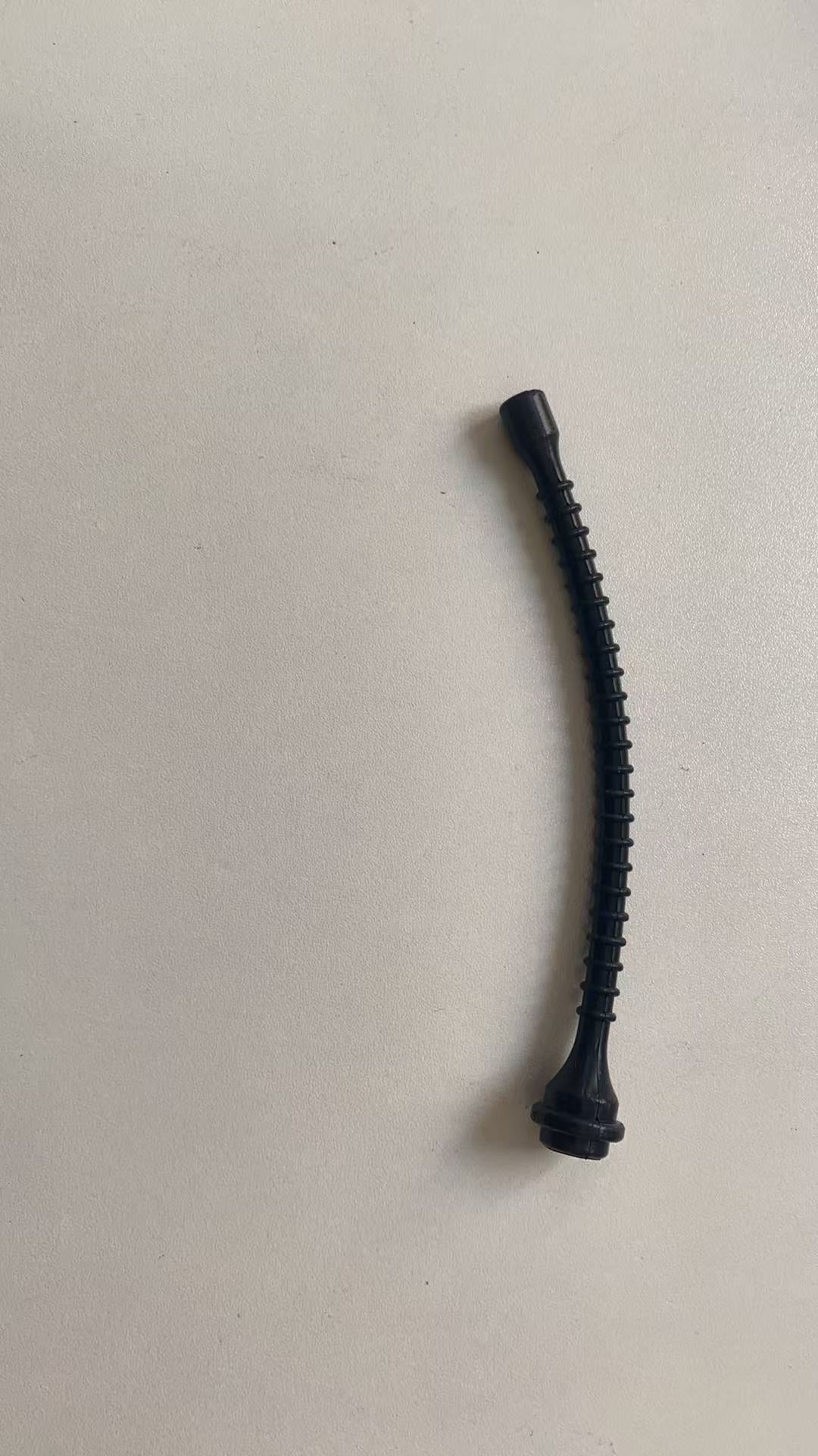 Oil Hose Fit For Husqvarna 268 272 H61 288 340 345 350 353 365 371 372 372XP 385 390 395 Chainsaw Part OEM: 503 42 67-01