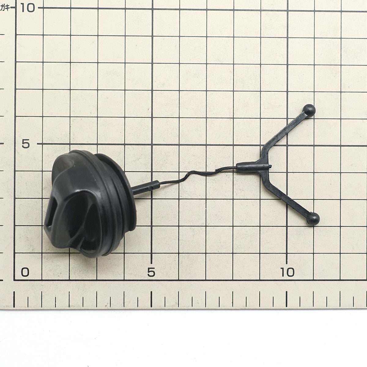 Oil Tank Cap/Fuel Tank Cap Fit For Husqvarna 3120, 340, 345, 346, 350, 353, 357, 359, 362, 365, 371, 372, 375, 385, 390, 395, 455, 460, 461, 55, 555, 560, 562, 570, 575 Stens 610-370 OEM:537 21 52-02 - NEOTEC CHAINSAW