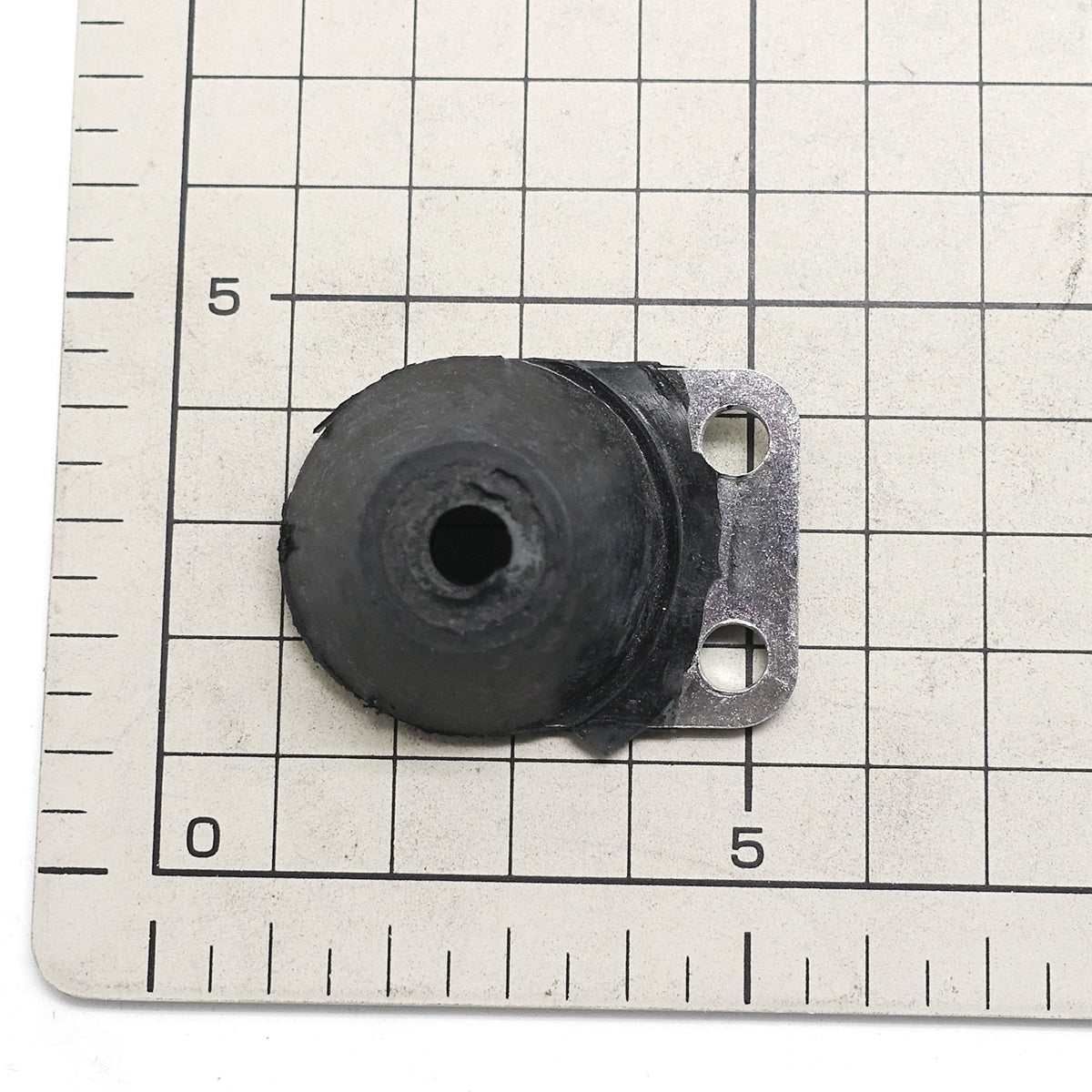 Annular Buffer Fit Stihl 028AV 038 MS380 MS381 MS382 Chainsaw OEM:# 1118 790 9930